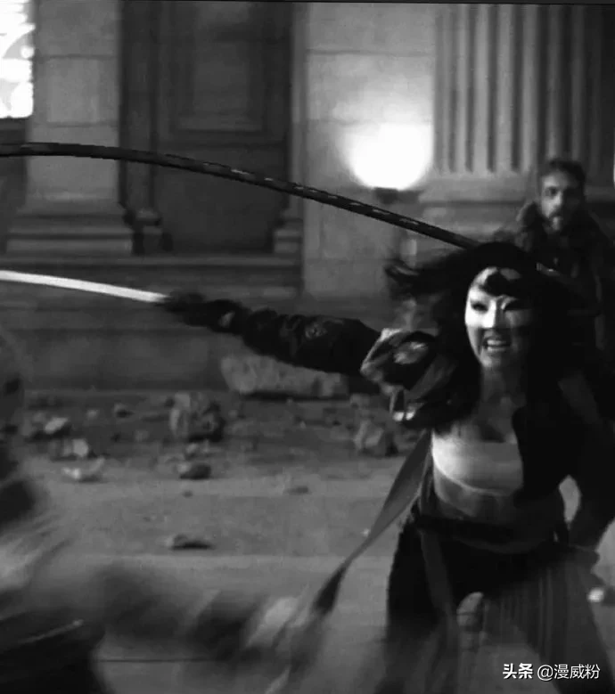 惊了！漫威在《美国队长1》中，就预言了新冠疫