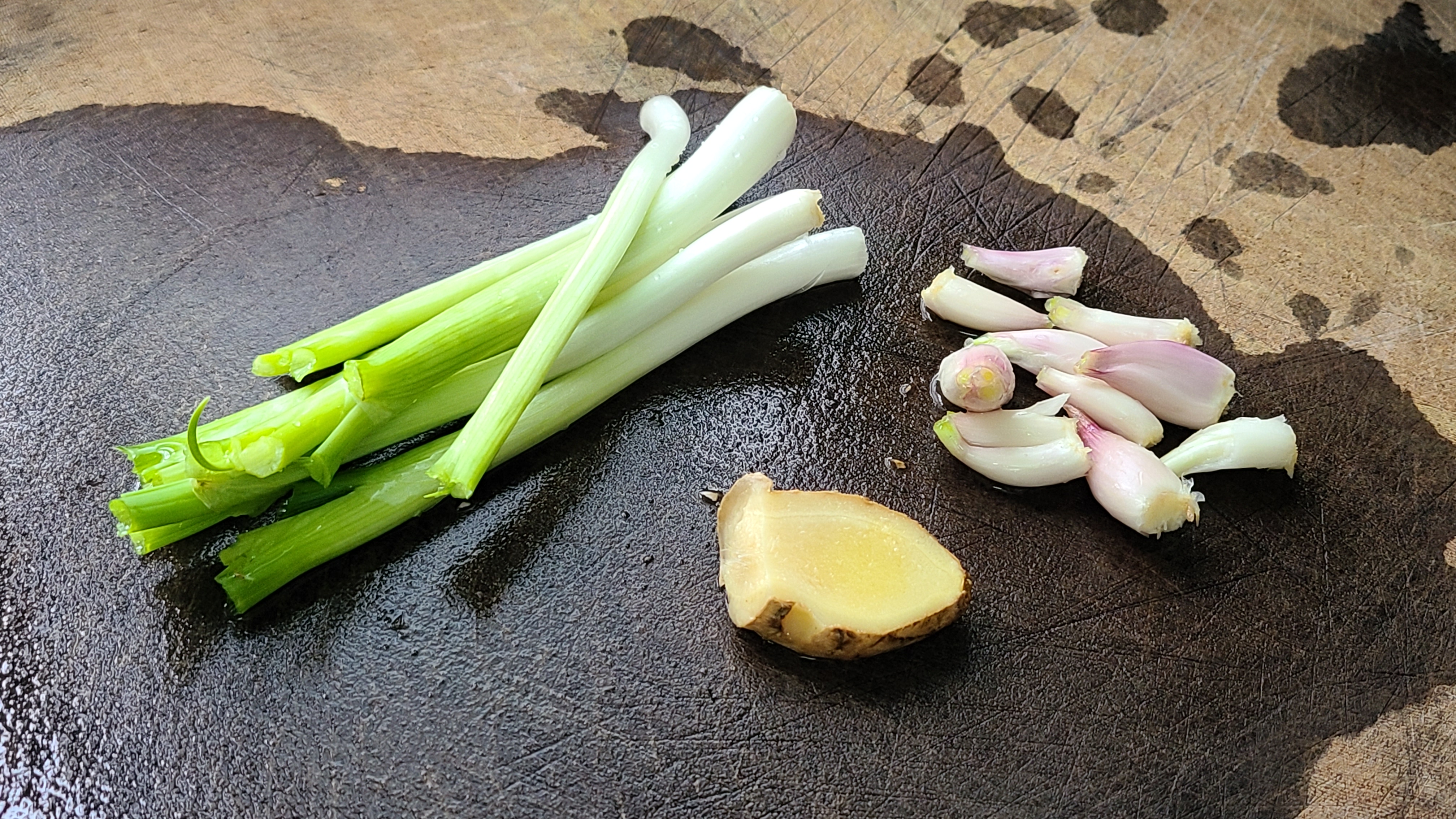 蔥油雞，廣東又香又美味的一道家常菜，看著直流口水