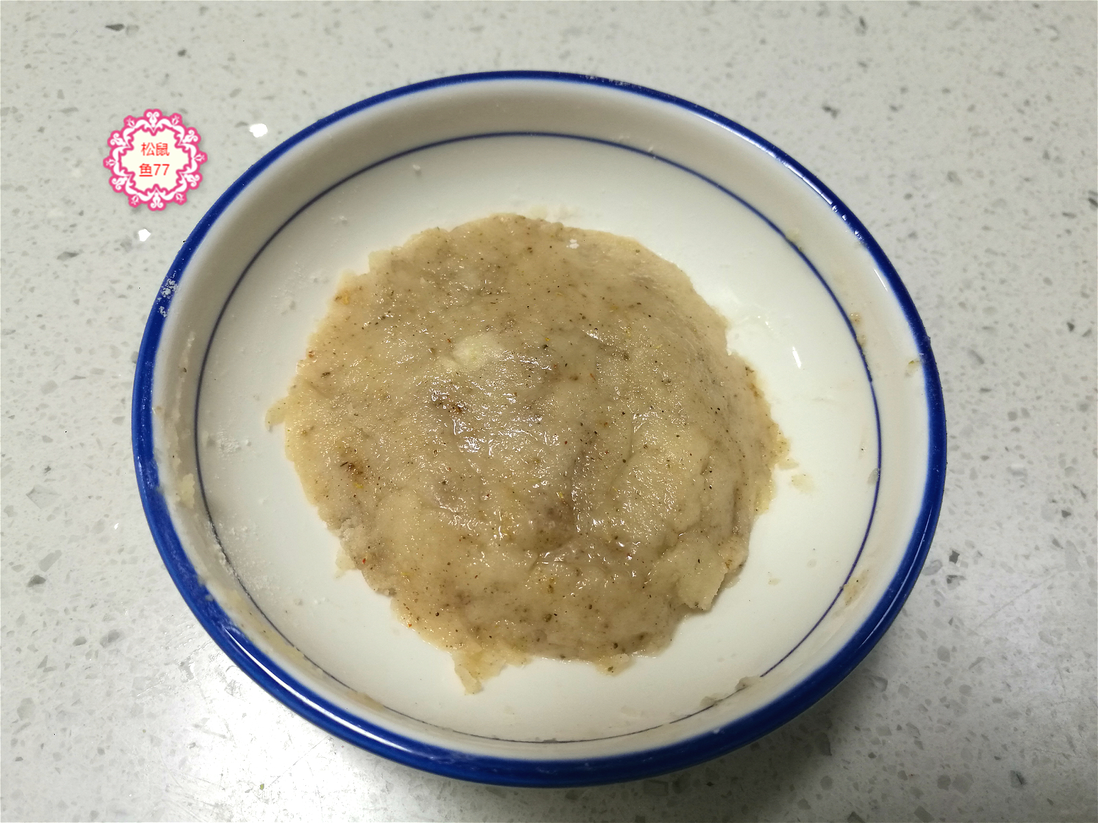 一捏就碎，一碰就掉渣兒，一吃倍儿香的油酥小燒餅，做法超簡單