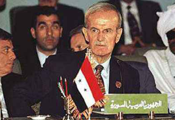 跪舔美国也没用，利比亚和苏联就是例子，巴沙