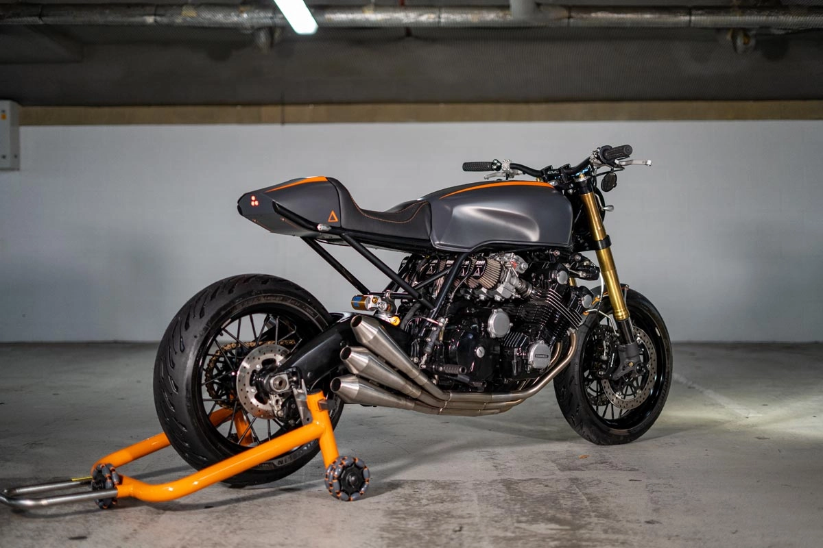���ײ�ս����1981����CBX1000��װ��Ʒ����