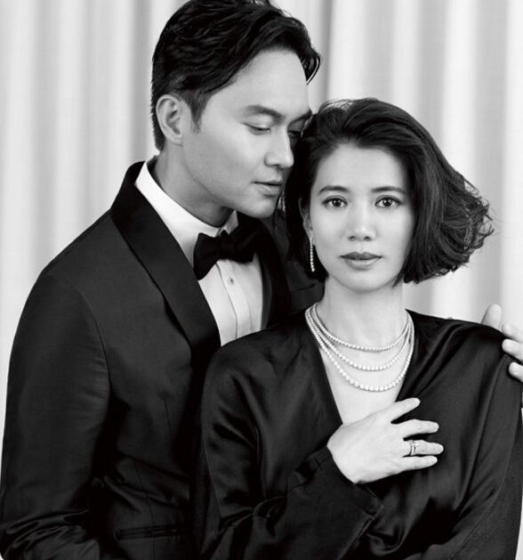 羡慕！张智霖夫妇近亿豪宅曝光，户外环境如仙境，网友：神仙生活