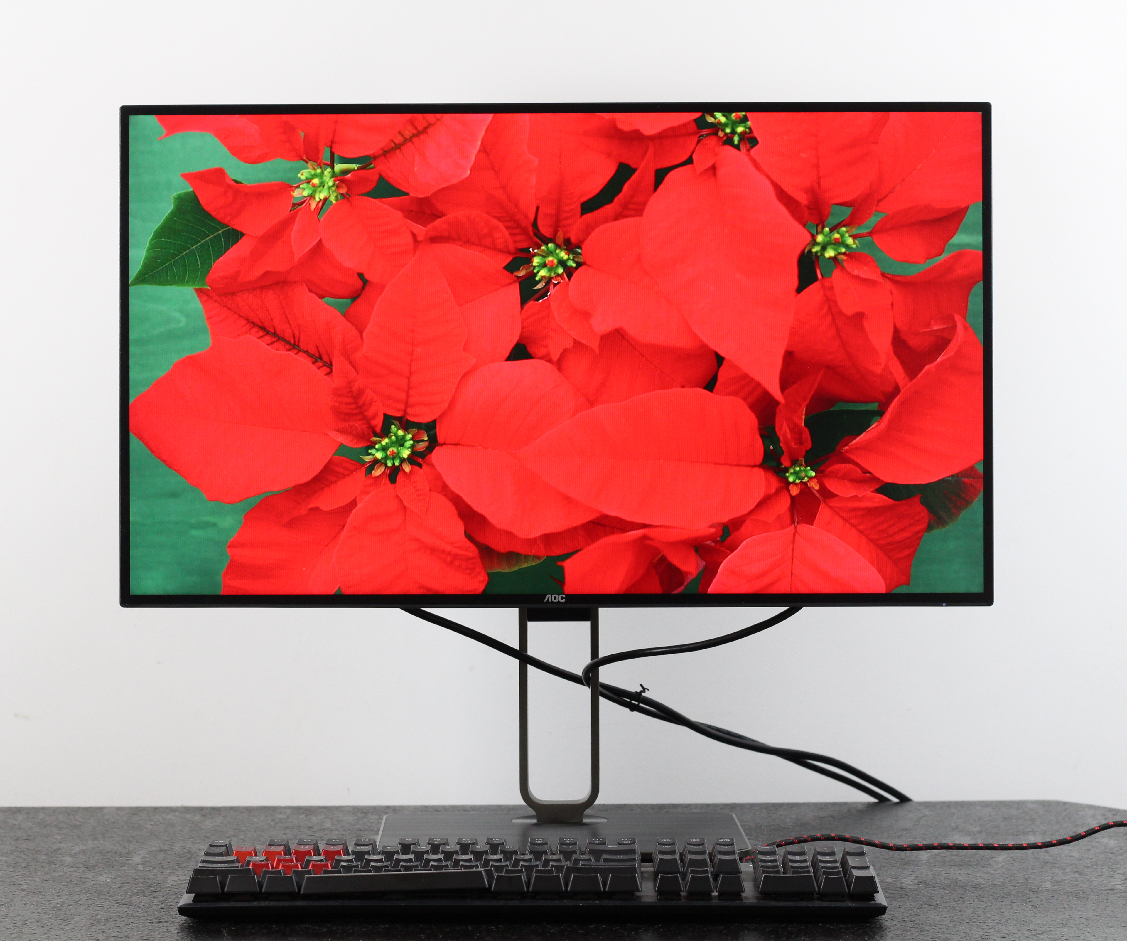 AOC Q27U2显示器评测：为创作者提供的一块好屏