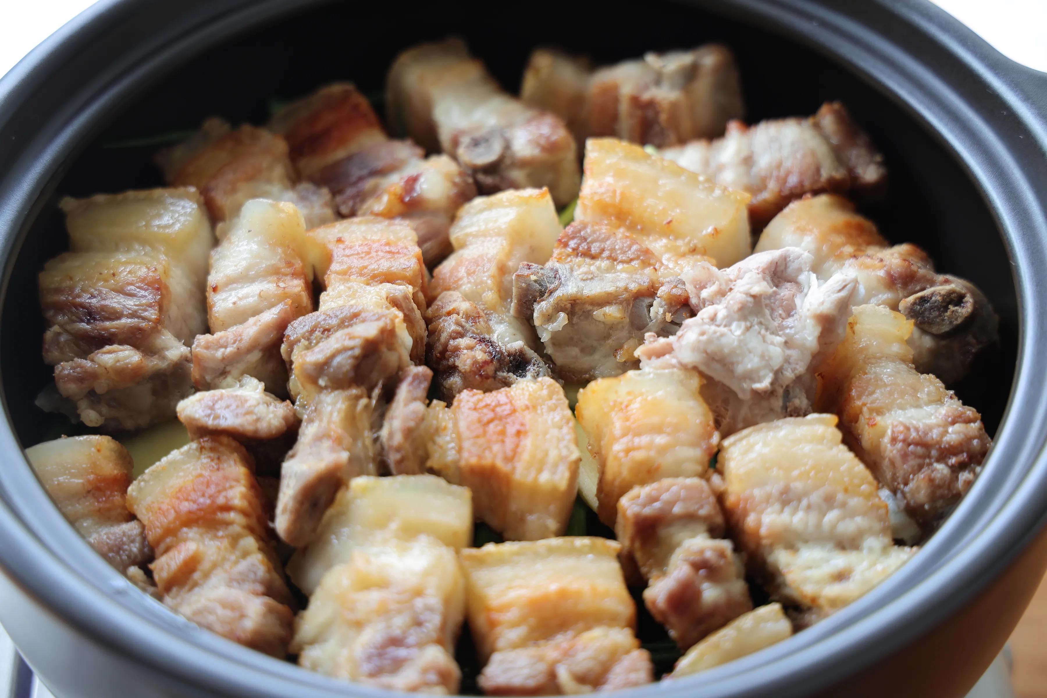 五花肉別紅燒了，教你懶人吃法，一碗醬汁就搞定，鮮香入味