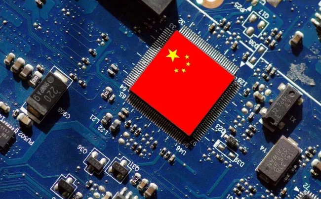 中国芯片问题到底在哪？任正非一语道破缘由，