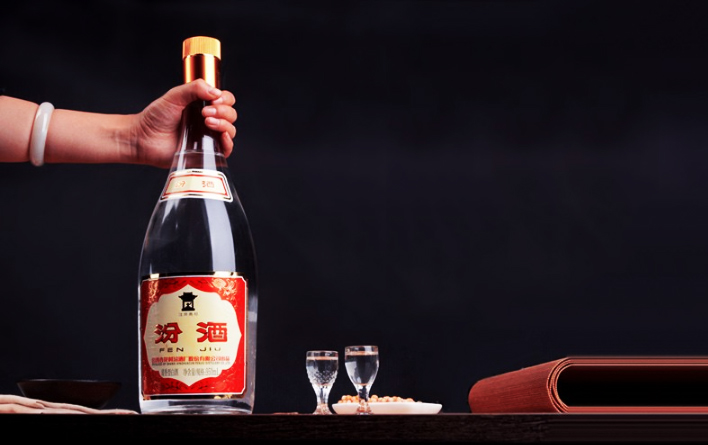 55度950ml黄盖玻汾，60多元\u002F斤，可囤可藏