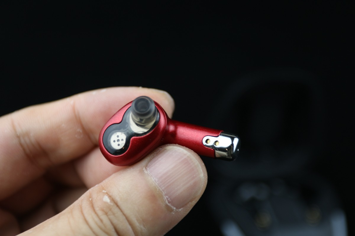 耳机也玩二分频 超低延迟 西圣游戏蓝牙耳机试听评测