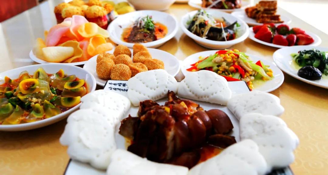 兵哥哥的“年夜饭”，看看哪个单位的伙食你最