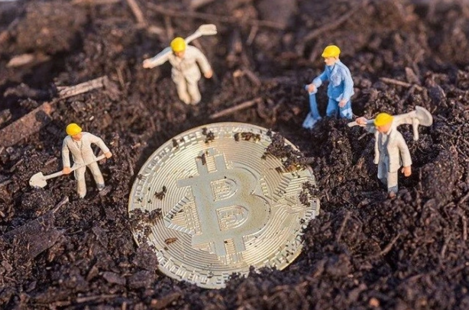 比特币价格涨到32万，2021年普通人可以买吗？