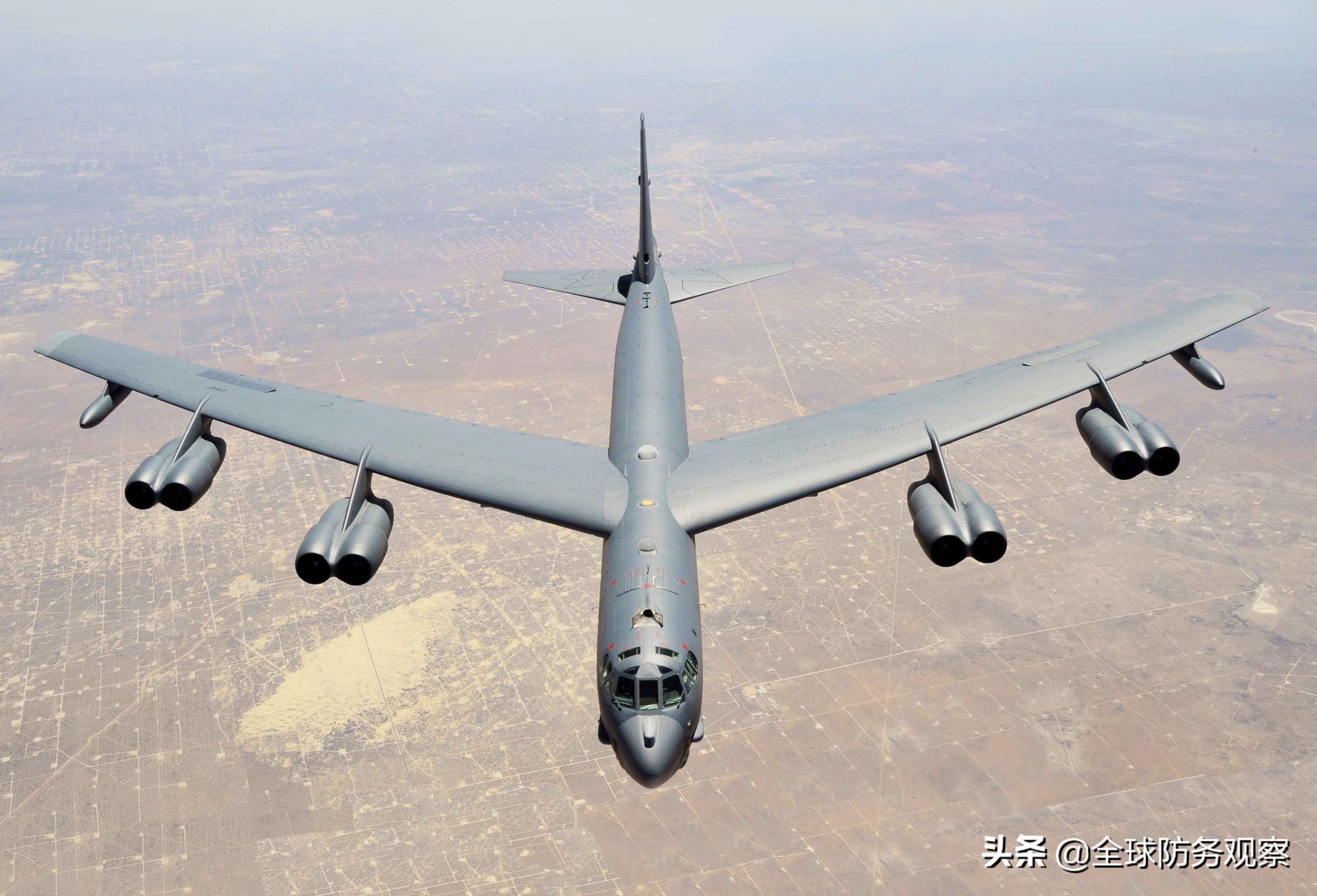 美B1B核轰重出江湖，部署关岛多次威慑巡航，剖