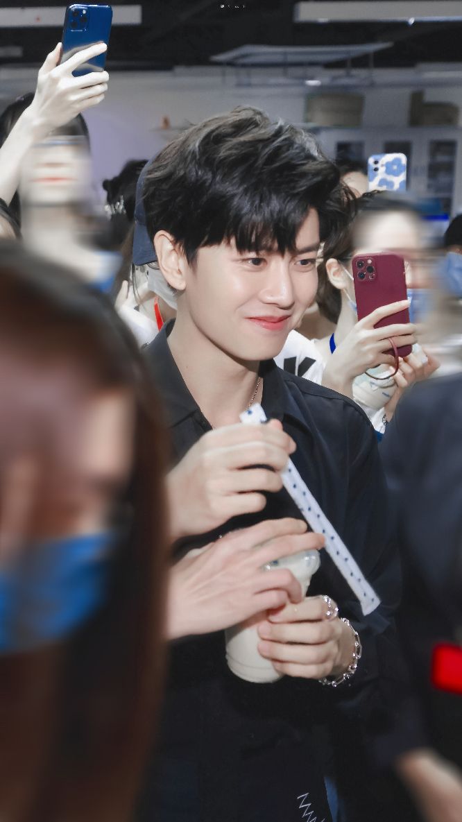 Ren Jialun: Hello Ren Guochao - iNEWS