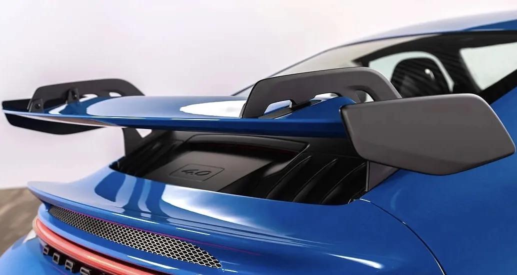 麦弗逊悬挂终换双叉臂，搭载它的第一款量产911就破了记录