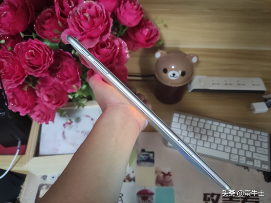 教育学习平板的新希望，酷比魔方Iplay40PRO降到1000RMB左右