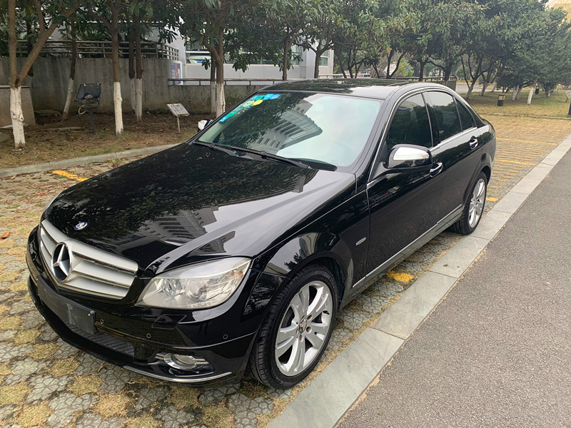 奔驰C200-各年份在售精品二手车市场价位!