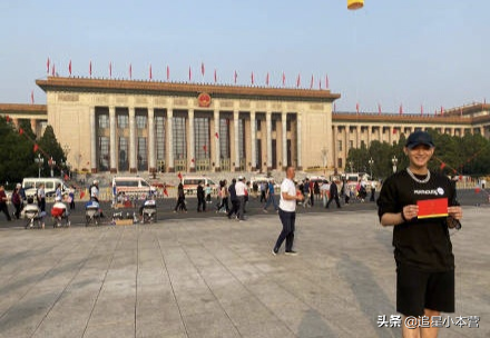黄子韬粉丝：为什么我这么怂，我哥这么刚
