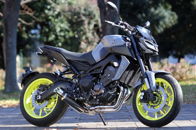 The Yamaha Torque Master MT09 motorcycle still needs to be modified ...