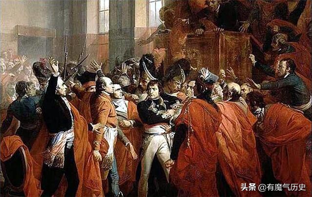 拿破仑为何能发动雾月政变，并加冕称帝？军功卓著、众望所归