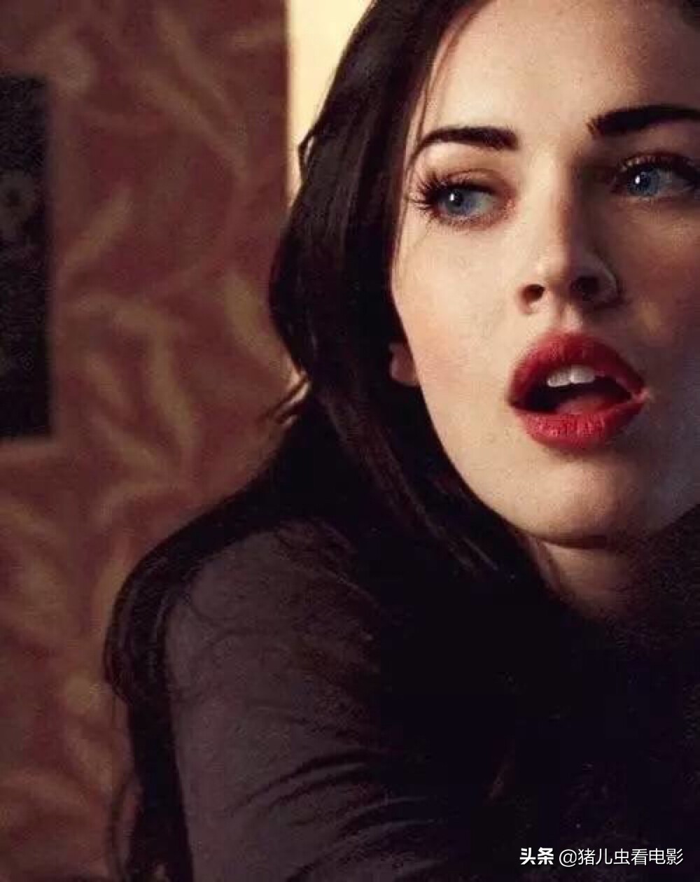 变形金刚2主角还记得变形金刚2的女主吗梅根福克斯