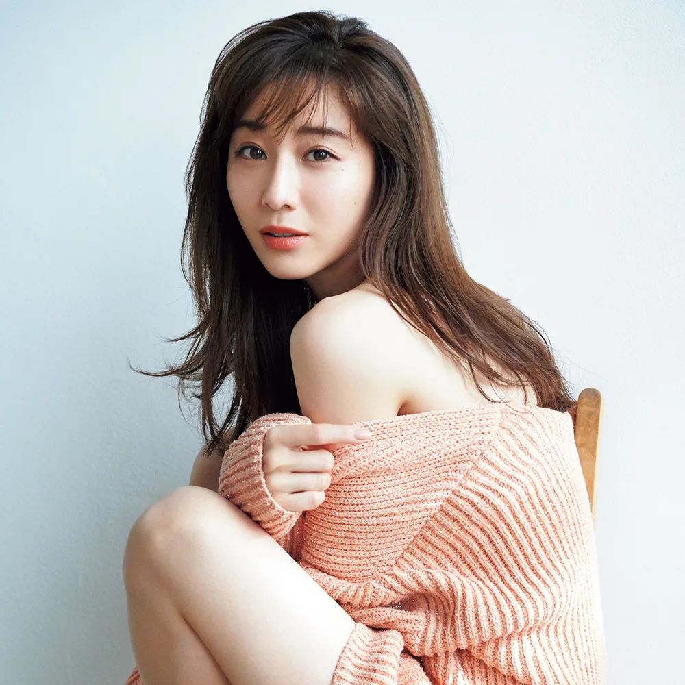 Top 10 best figures of Japanese actresses this year!They are all sexy and  beautiful big beauties - iMedia