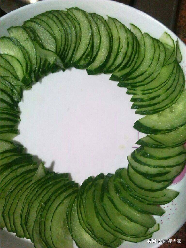 Do you need to blanch the cucumbers?Teach you the correct way, it can