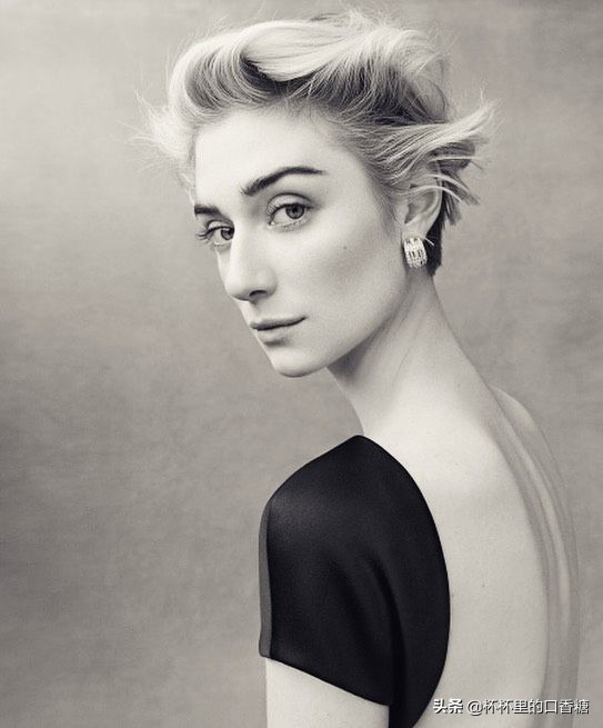 为什么是她？《天能》女主角伊莉莎白戴比基的绝美时刻