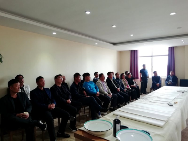 群賢畢至慶佳節——書畫家與企業家聯誼舉辦書畫交流學習筆會