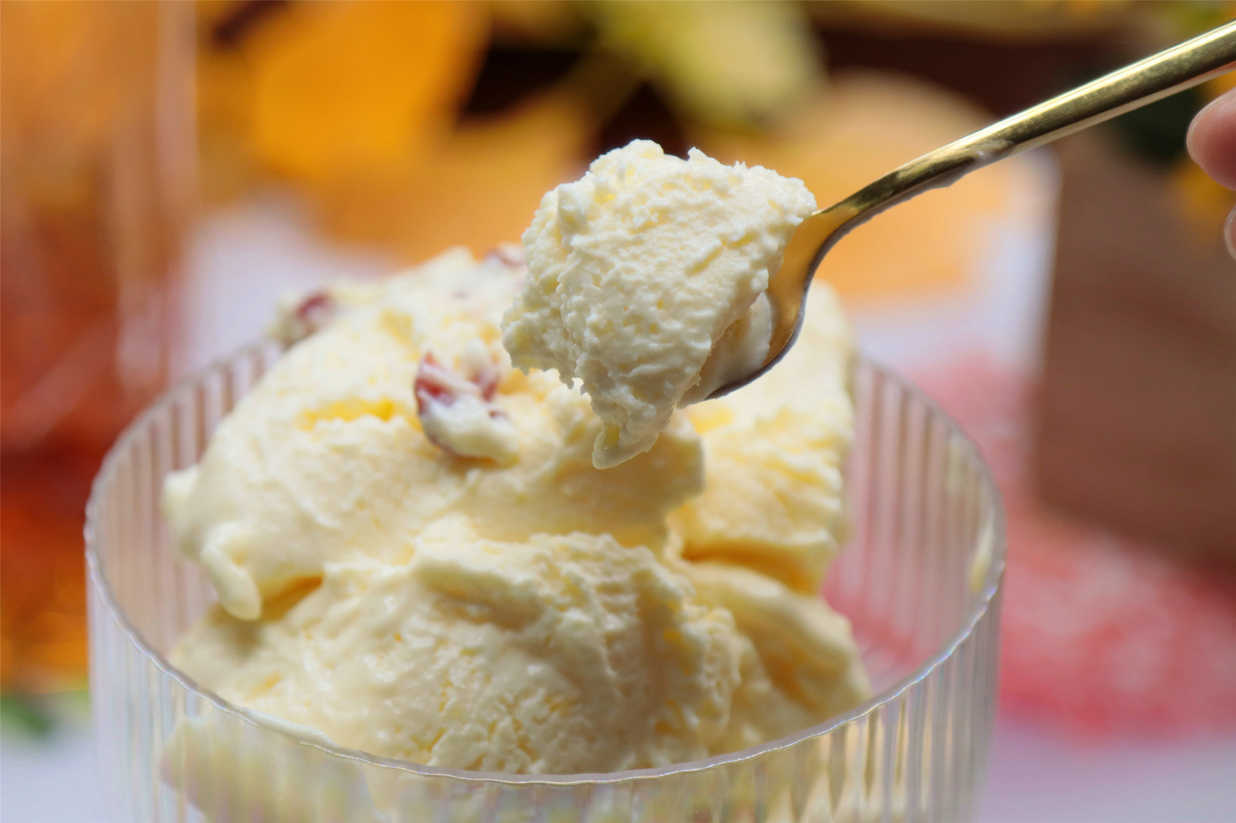 进入三伏天，在家自制冰激凌，10元成本做一盒，拒绝“天价”雪糕