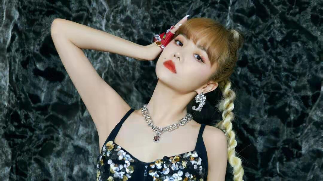 THE9 concert, 9 fairy arena exceed light, NINECHO was cried by the United States