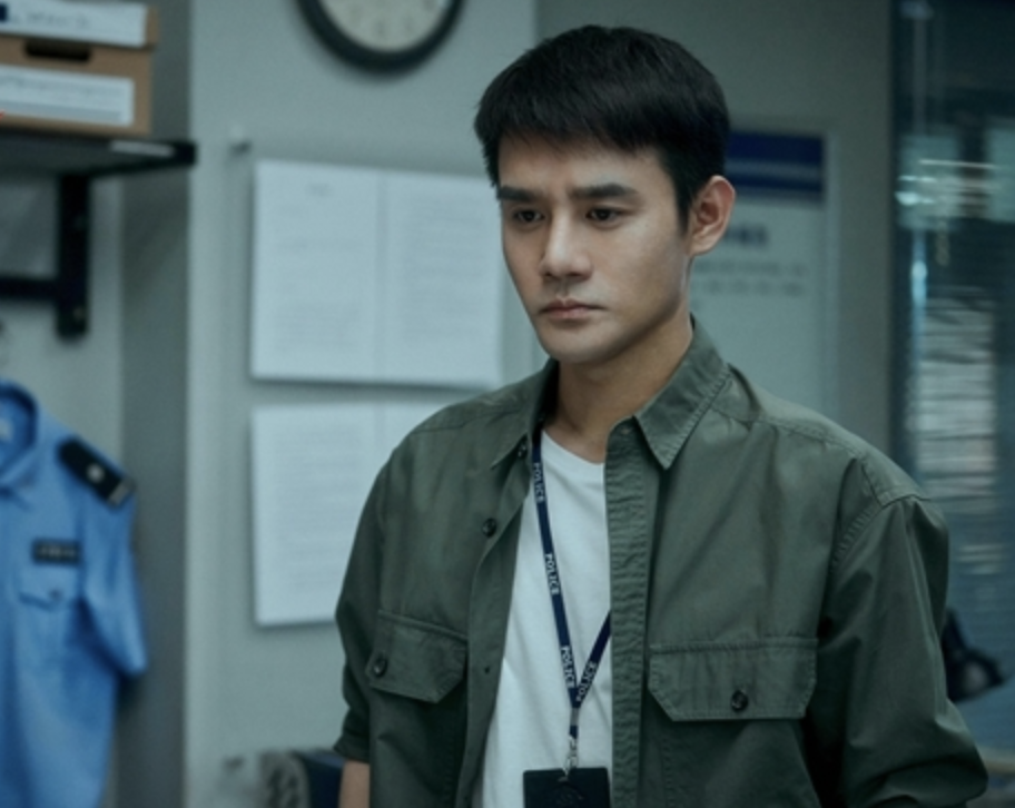 《清平乐》vs《猎狐》，“王凯打王凯”，情与法如何抉择？