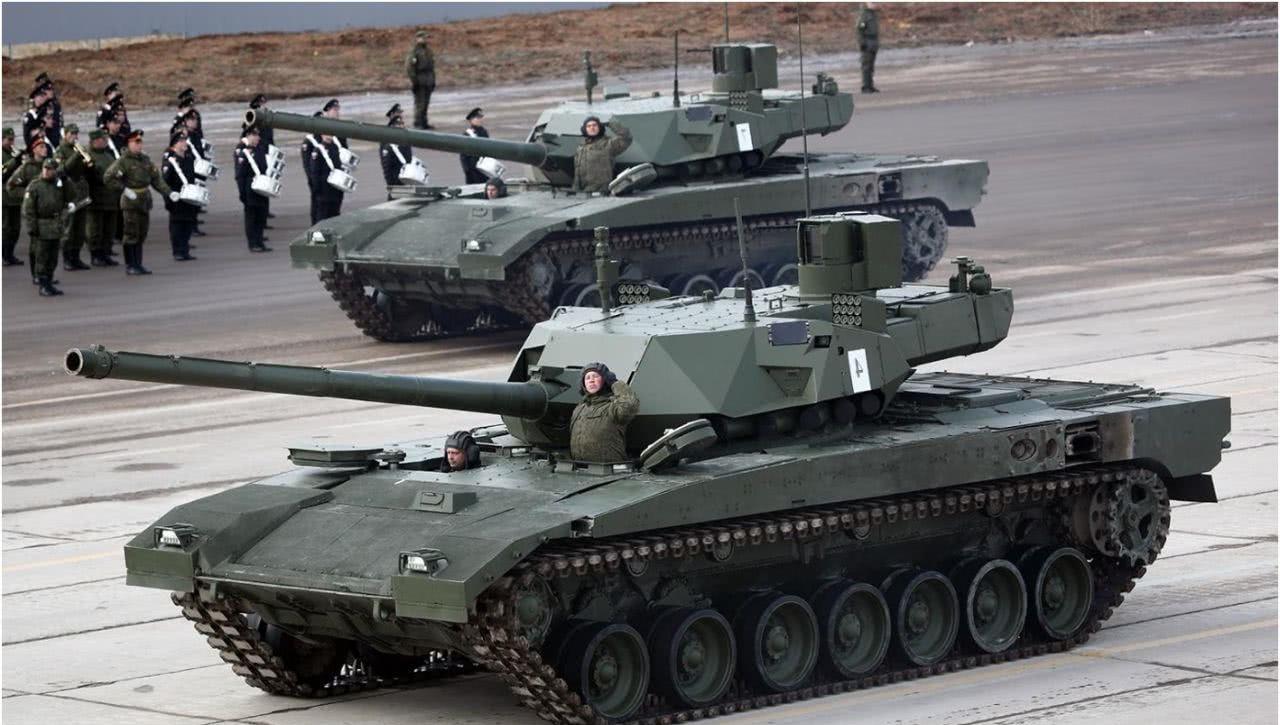 Russian military parade sees the gap between Chinese and Russian tanks ...