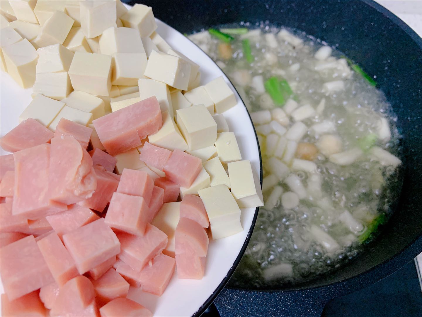 图片[9]-菌菇豆腐蛋花汤做法步骤图 5块钱煮1锅赛过喝骨头汤-起舞食谱网