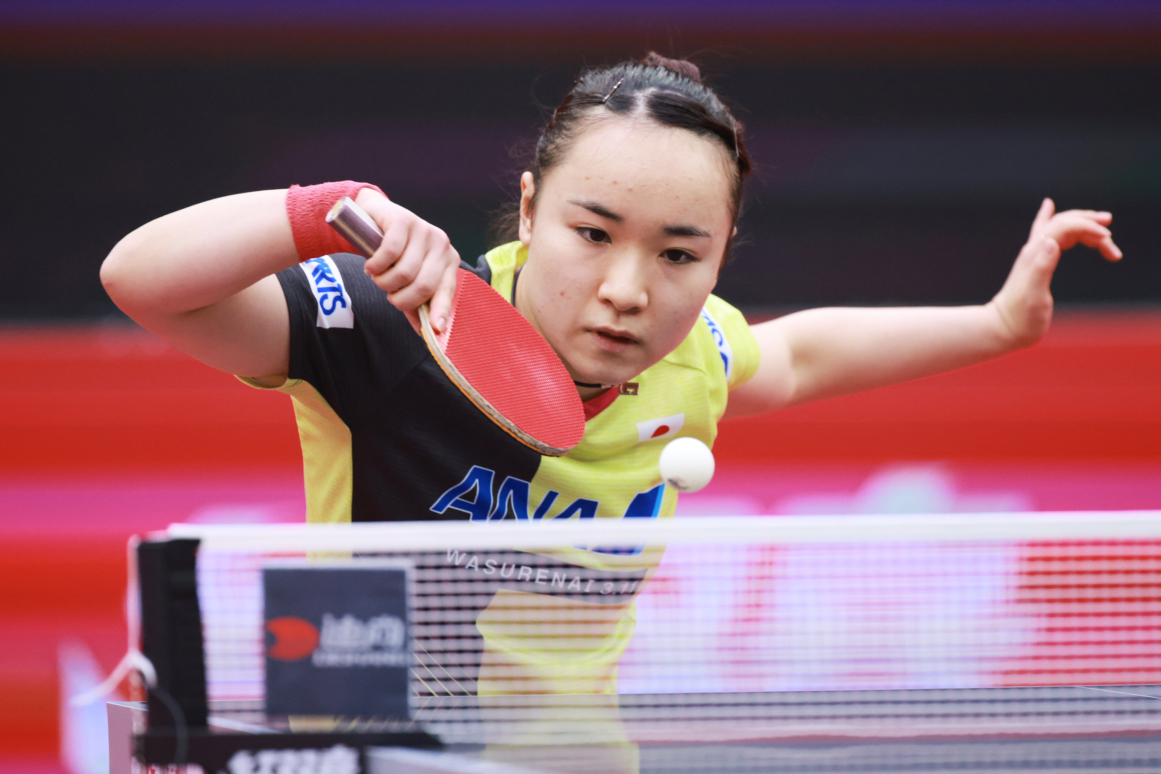女乒世界杯首个8强！伊藤美诚4-1逆转田志希，多次大笑状态佳