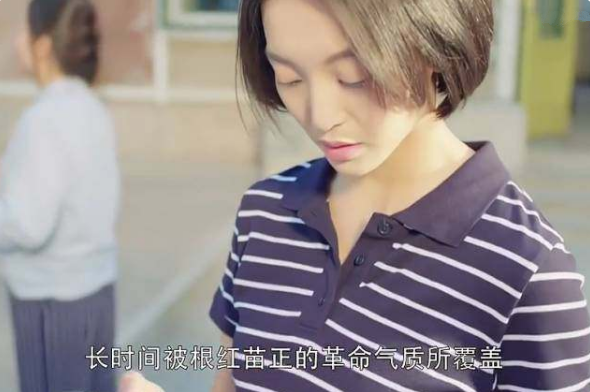 不是“粘個胡子”就是男的了，這幾位的女扮男裝才叫誠意滿滿