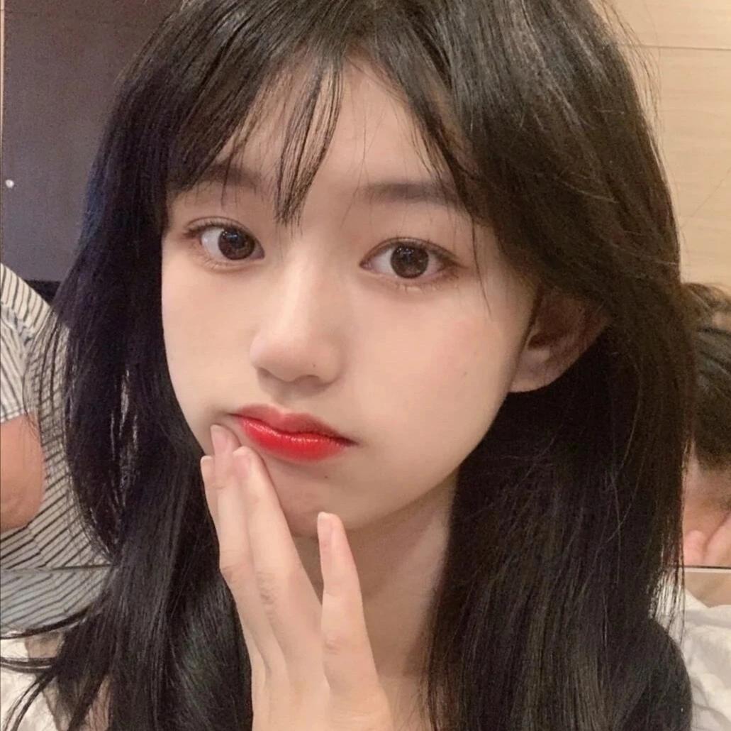 皮到挨打的沙雕文案：好看的锁骨千篇一律，有趣的肚子弹来弹去