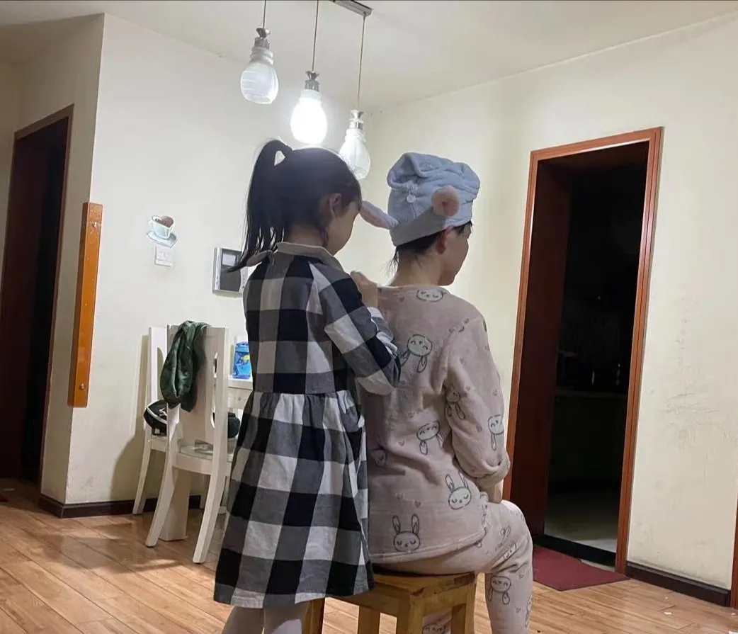 愿时光温柔以待 愿母亲笑靥如花丨双流实小东区开展母亲节主题活动