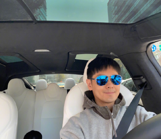 林志穎：除夕夜和老婆端坐高堂，三個兒子依次上前領取過年壓歲錢