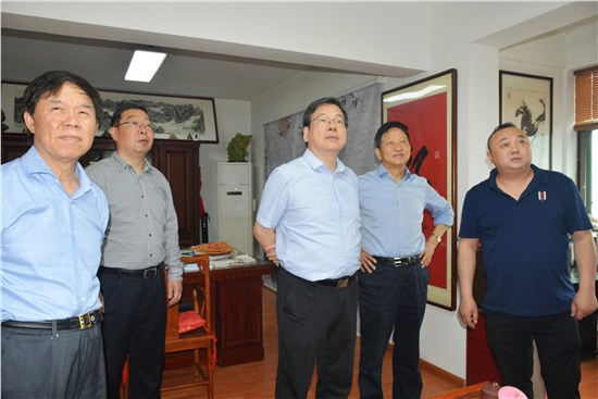 张健一行在湖南省企业文化促进会调研考察