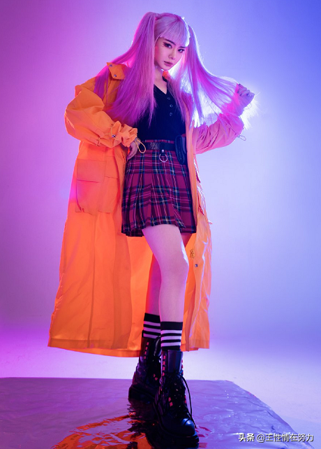 有种秀恩爱叫戚薇李承铉，同框COS孙尚香刘备，