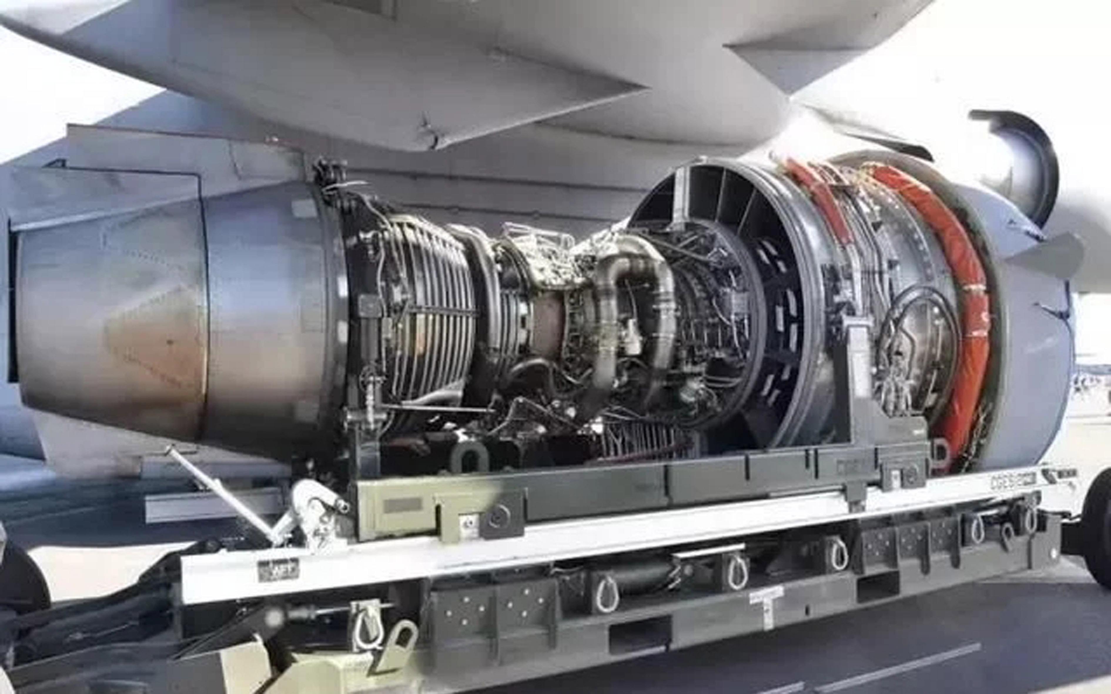 �й������������ϣ����쵼��չ������������������������������