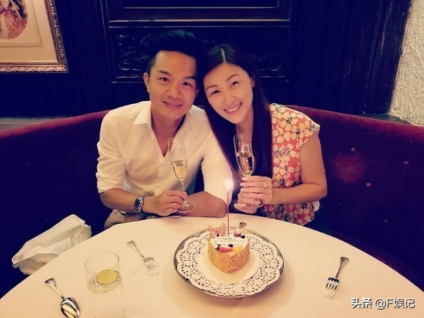 TVB Xiaosheng Left His Children To Invite His Wife To Dinner For His ...