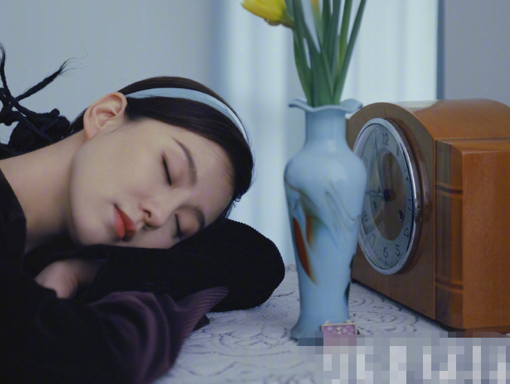 刘诗诗气质有多好？当挑战复古妆容后，魅力由