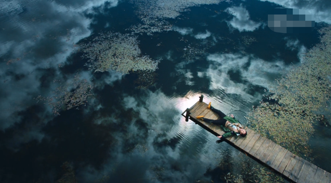 《司藤》首播！景甜无惧怼脸拍，剧情还原度高