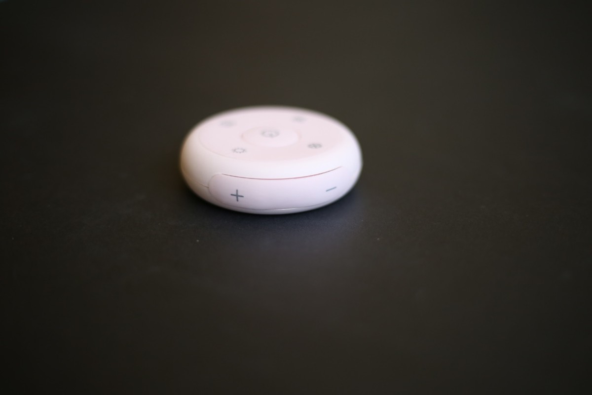 解放双手，时间更自由，品仕乐3D护发立式吹风机