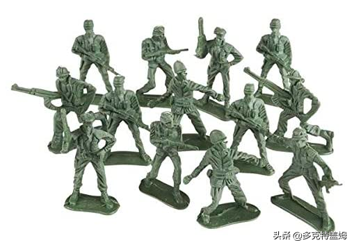《玩具士兵：高清版》：当儿时的玩具兵打仗被做成了塔防游戏