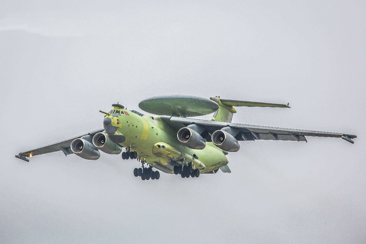 新型数字平台加持，可远程遥控无人机，A-100预警机究竟有多强？