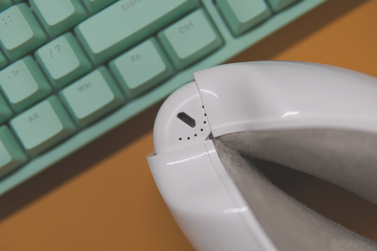 拯救你的黑眼圈，帮你自动做眼保健操的aigo眼部按摩器