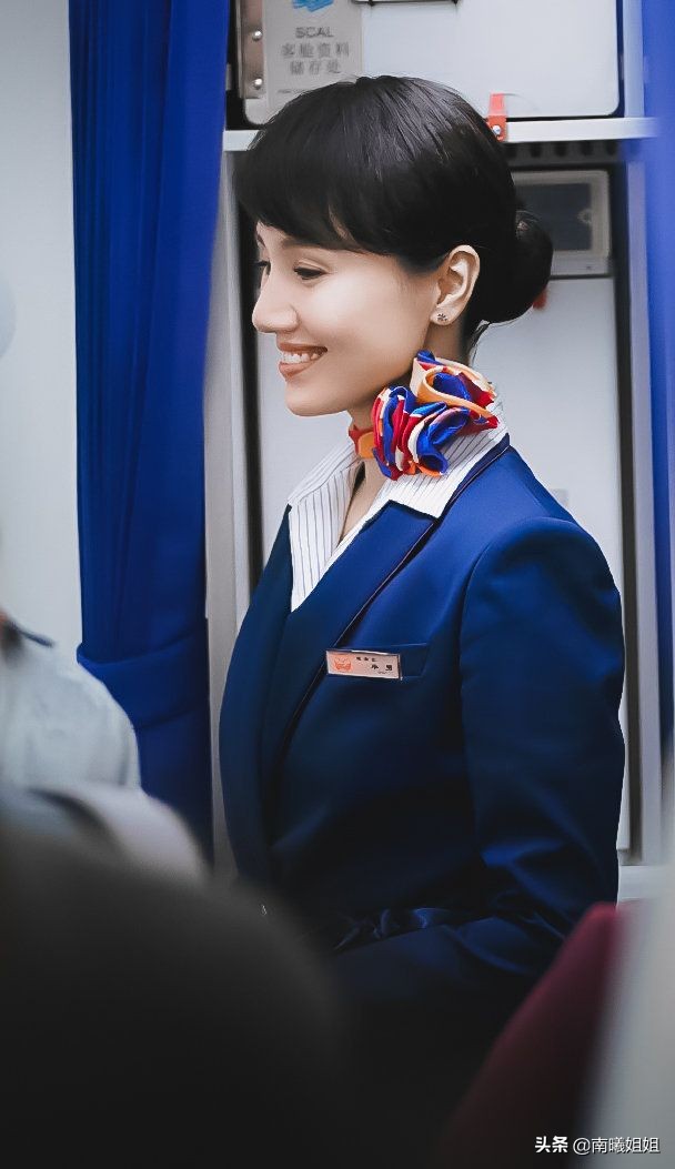 Why can flight attendants only wear short skirts + stockings, but not long pants?The retired