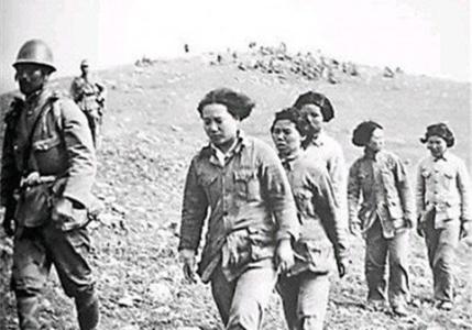 九死一生！西路军召开紧急会议：兵分三路！得