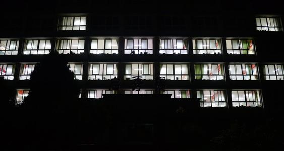 曾因为成绩差，被亲戚嘲笑！复旦学霸自述：高中后悔明白1事太晚