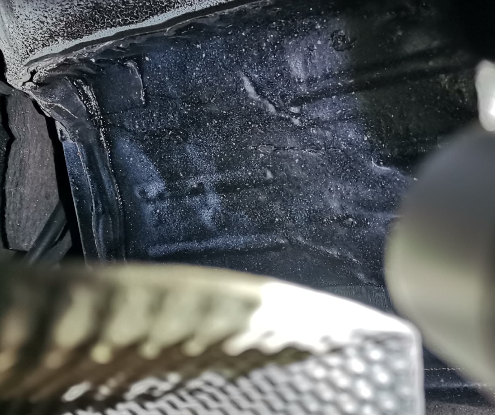 車商明說這臺(tái)奔馳有故事，但客戶還是要下單檢測(cè)，草率了？